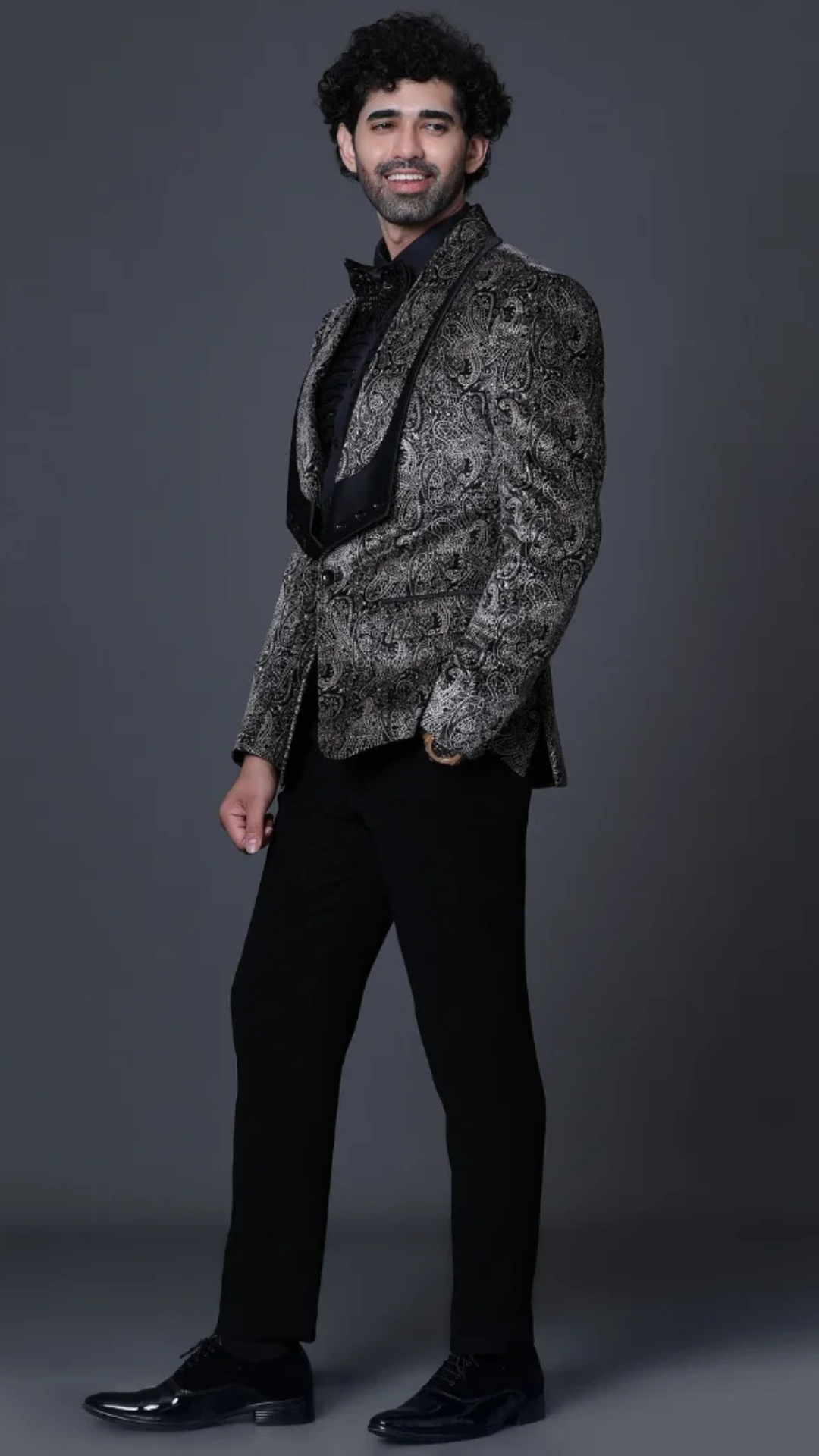 Cloudy Sky at Daylight Landscape Phone Wallpaper (1)